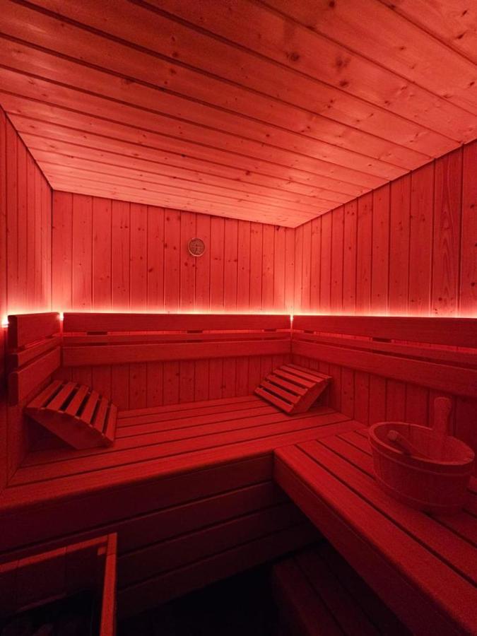 L'etoile Az - Vue - Sauna Prive Apartment